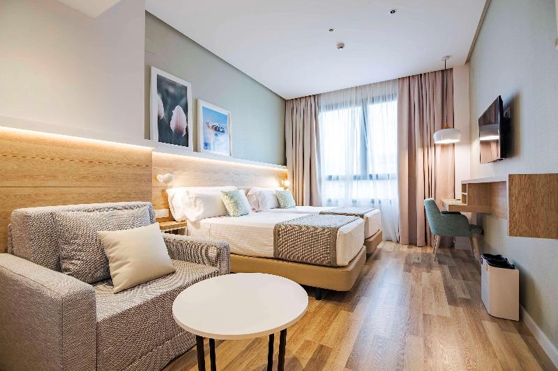 ZT The Golden Hotel Barcelona - Oda