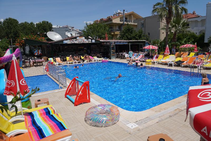 Sun Apartments Marmaris - Havuz
