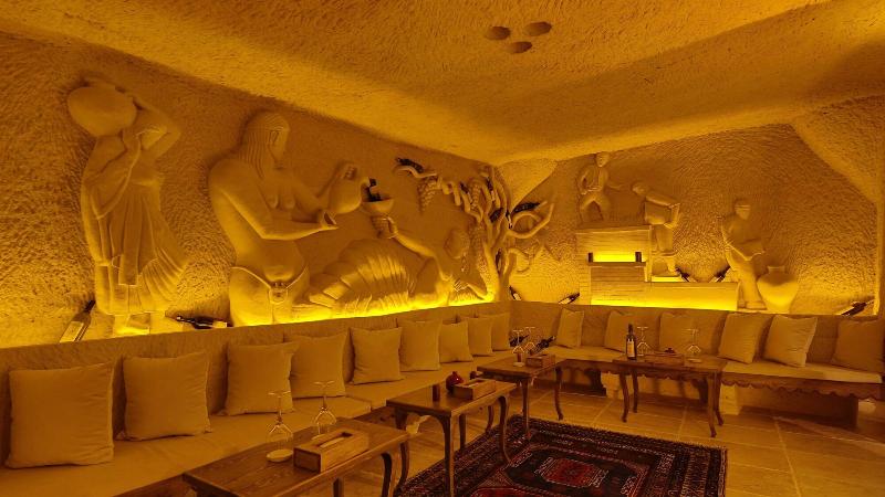 Phocas Cave Suites - Bar