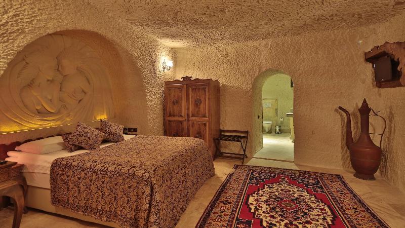Phocas Cave Suites - Oda