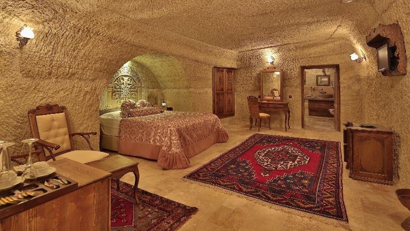 Phocas Cave Suites - Oda