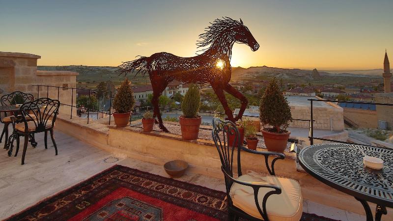 Phocas Cave Suites - Oda