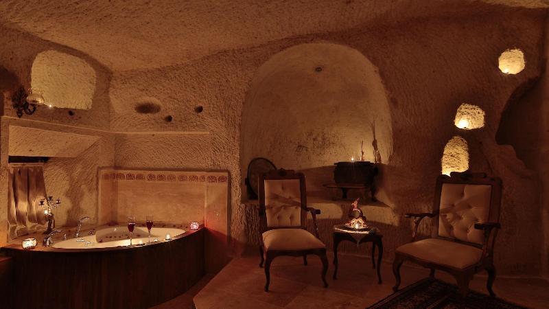 Phocas Cave Suites - Oda