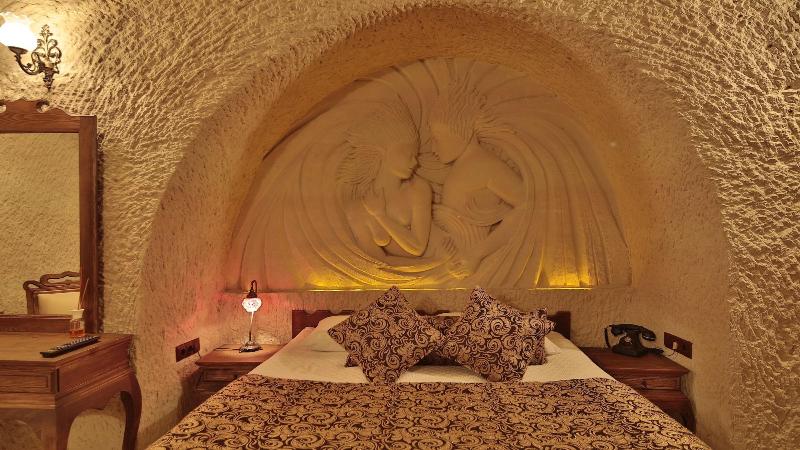 Phocas Cave Suites - Oda