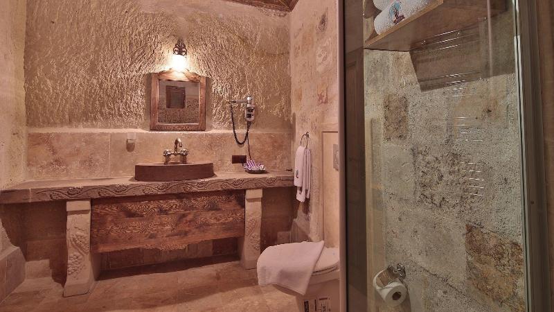 Phocas Cave Suites - Oda