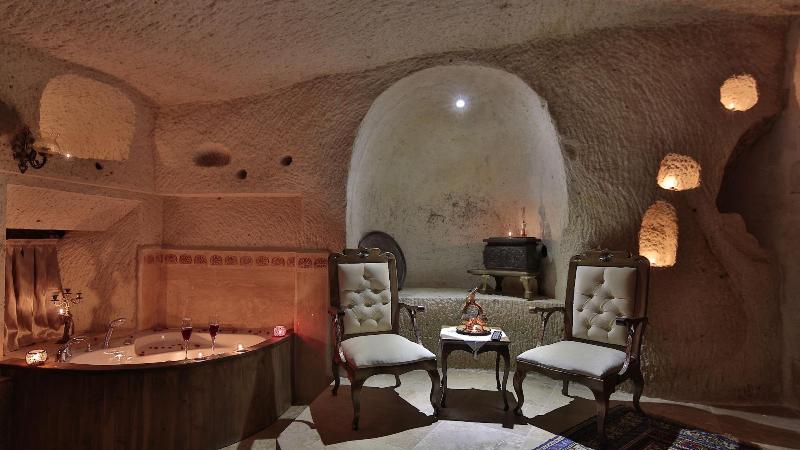 Phocas Cave Suites - Oda