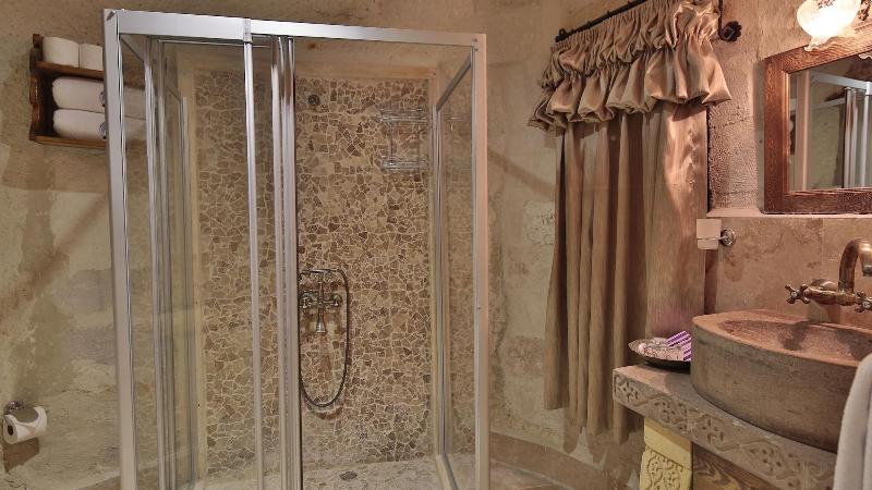 Phocas Cave Suites - Oda