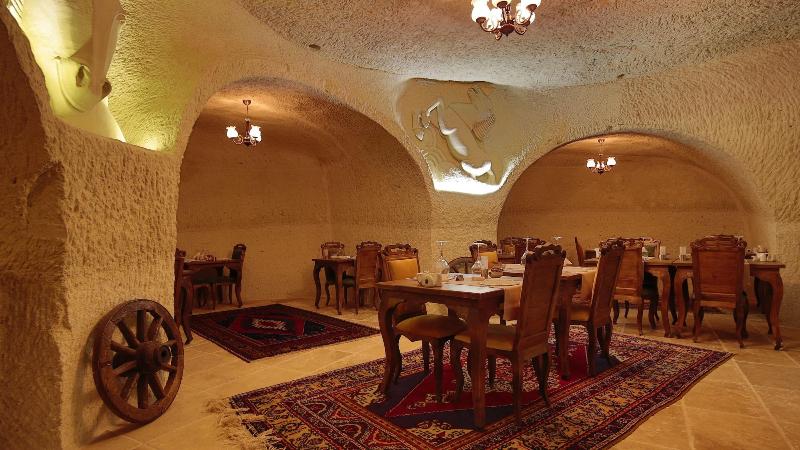 Phocas Cave Suites - Restoran