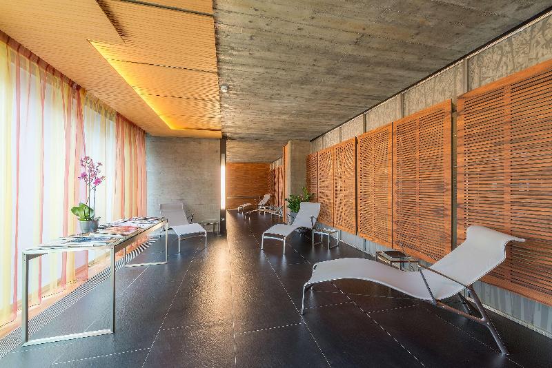 Duparc Contemporary Suites - Aktivite