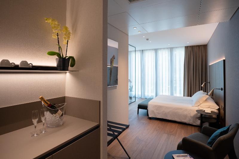 Duparc Contemporary Suites - Oda