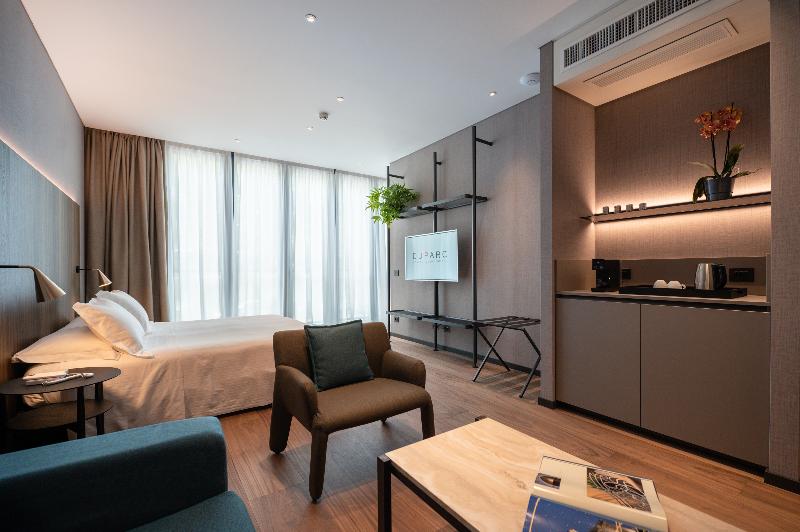 Duparc Contemporary Suites - Oda
