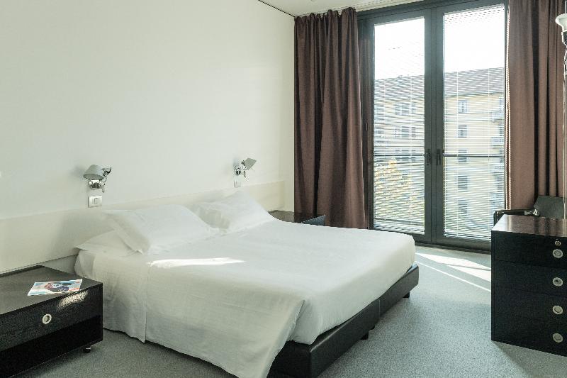 Duparc Contemporary Suites - Oda