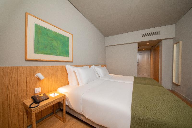 Montebelo Principe Perfeito Viseu Garden Hotel - Oda