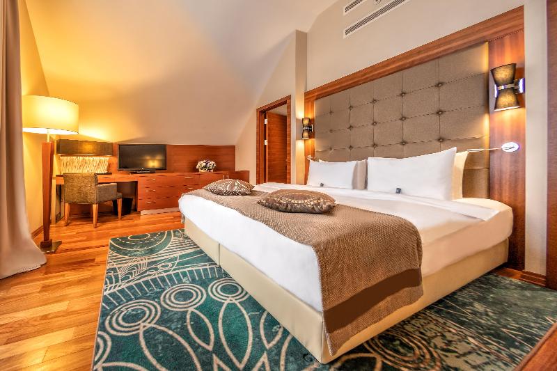 Crowne Plaza Borjomi - Oda