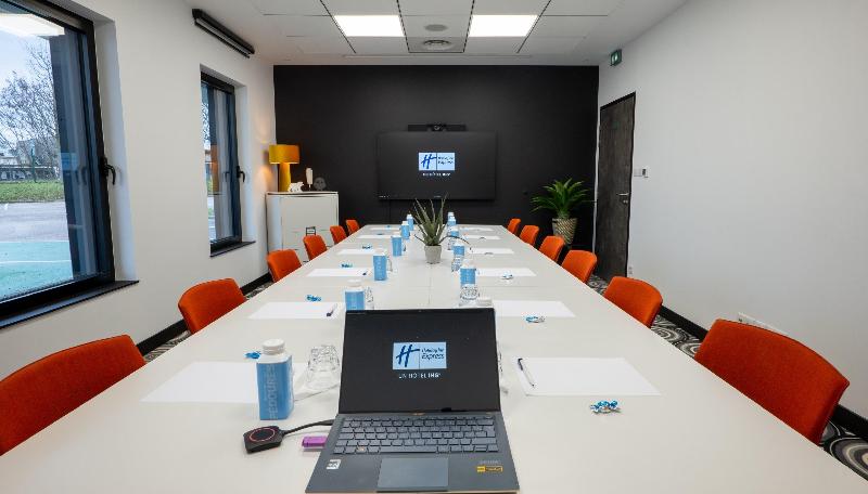 Holiday Inn Express Dijon - Toplantı