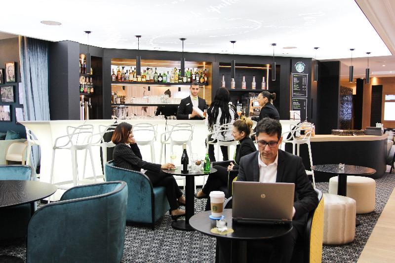 Aiden by Best Western Paris Roissy CDG - Bar