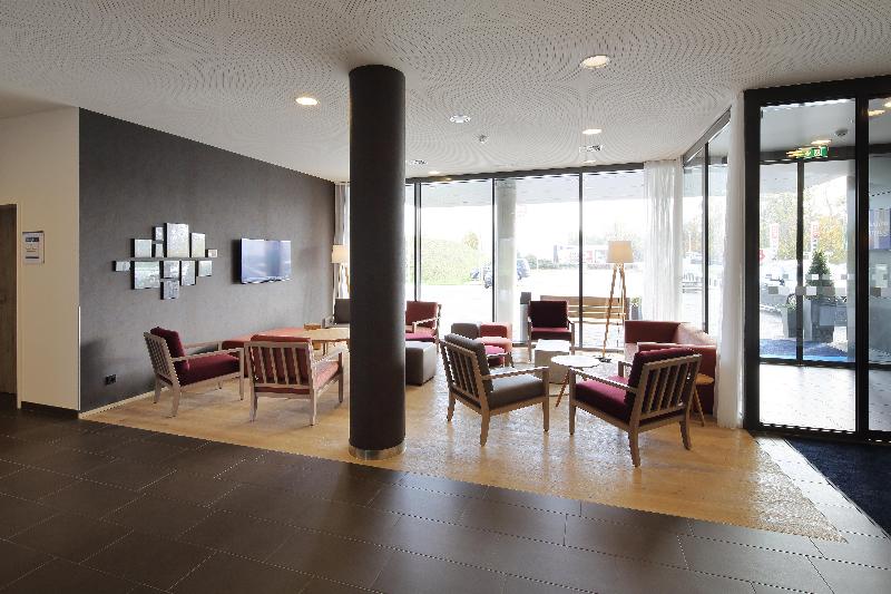 Holiday Inn Express Friedrichshafen - Genel