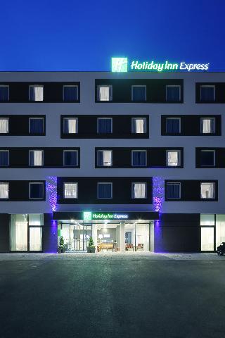 Holiday Inn Express Friedrichshafen fotoÄŸrafÄ±