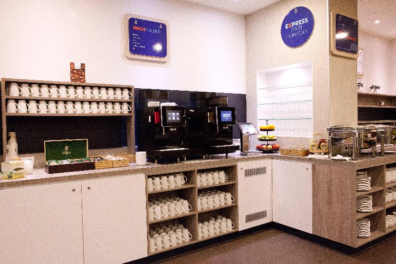 Holiday Inn Express Friedrichshafen - Restoran