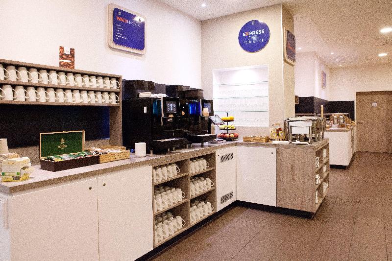 Holiday Inn Express Friedrichshafen - Restoran