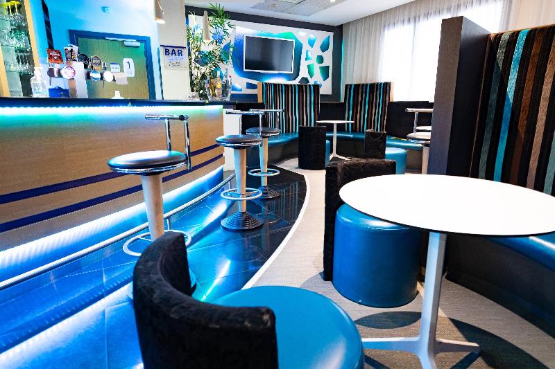 Holiday Inn Express Arras - Bar