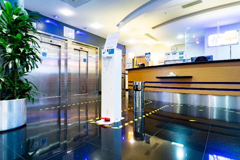 Holiday Inn Express Arras - Genel