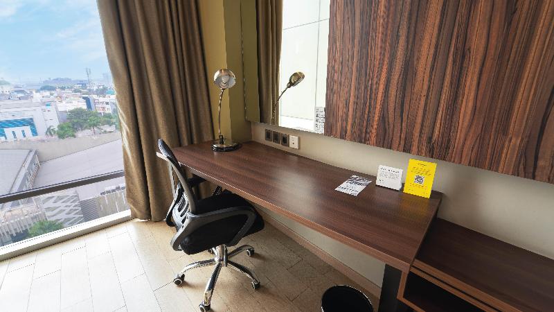 Holiday Inn Cikarang Jababeka - Oda
