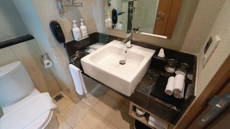 Holiday Inn Cikarang Jababeka - Oda