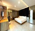 Holiday Inn Cikarang Jababeka oda fotoğrafı
