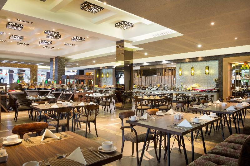 Holiday Inn Cikarang Jababeka - Restoran