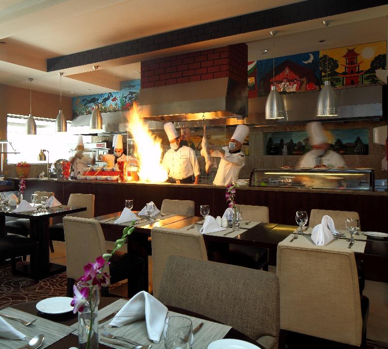 Holiday Inn Al Khobar Corniche - Restoran