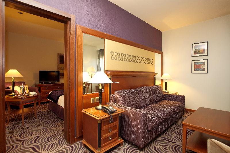 Holiday Inn Tabuk - Oda