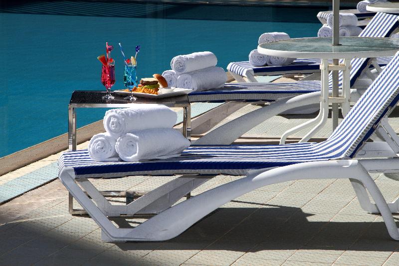 Holiday Inn Tabuk - Havuz