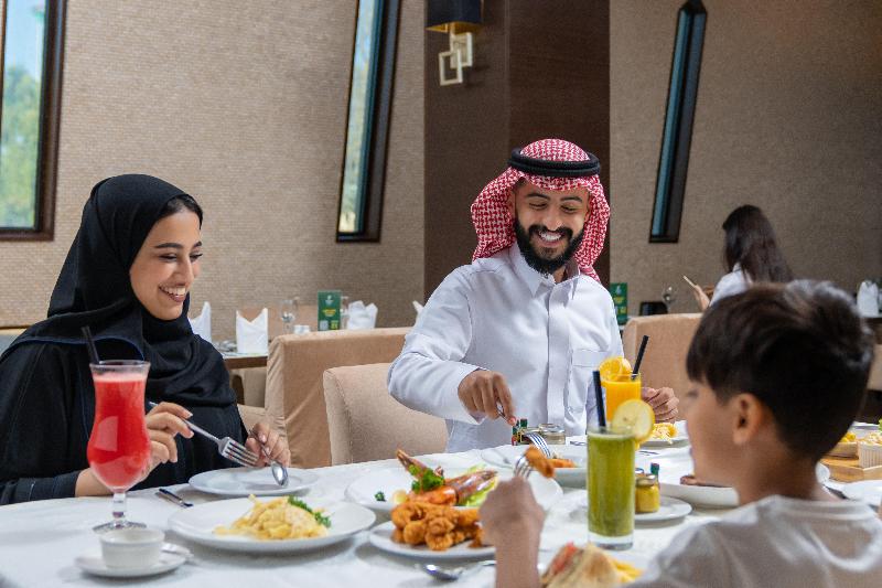 Holiday Inn Tabuk - Restoran