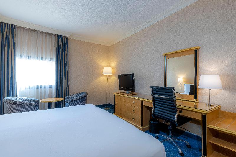 Holiday Inn Yanbu - Oda
