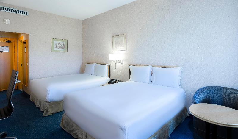 Holiday Inn Yanbu - Oda