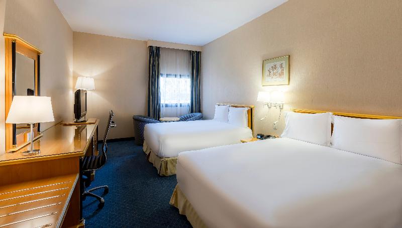 Holiday Inn Yanbu - Oda