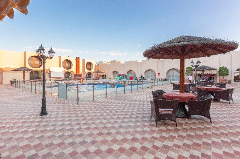Holiday Inn Yanbu - Havuz