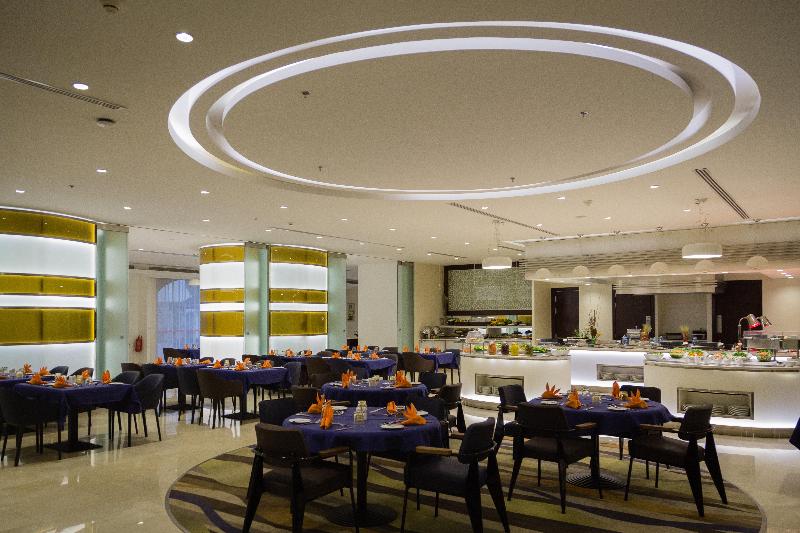 Holiday Inn Yanbu - Restoran