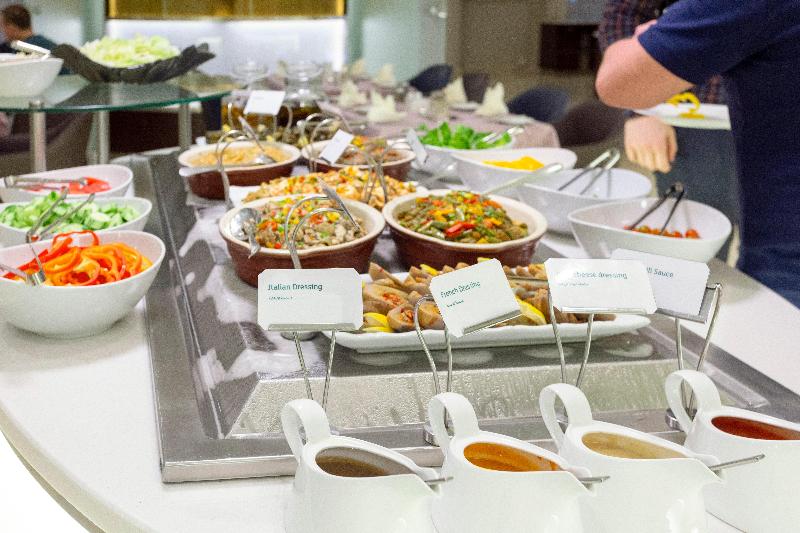 Holiday Inn Yanbu - Restoran