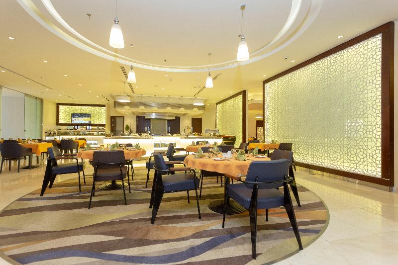 Holiday Inn Yanbu - Restoran
