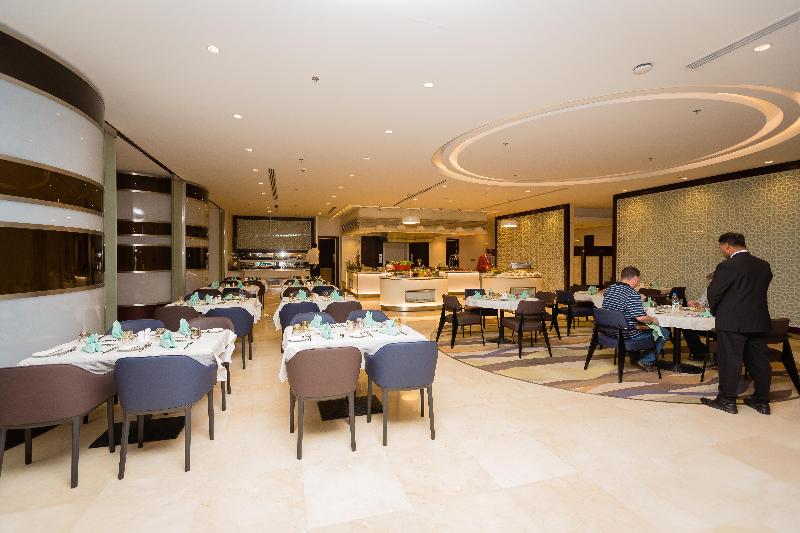Holiday Inn Yanbu - Restoran
