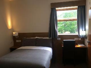Crosshill Hotel fotoÄŸrafÄ±