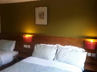 Crosshill Hotel fotoÄŸrafÄ±