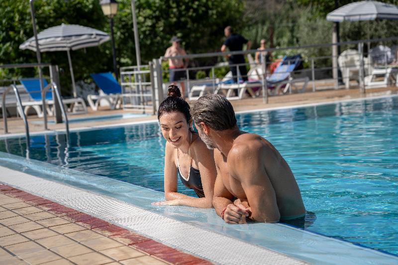 Balneario De Fitero - Havuz