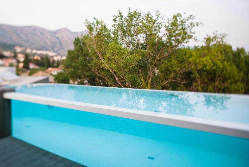 One Suite Hotel - Havuz