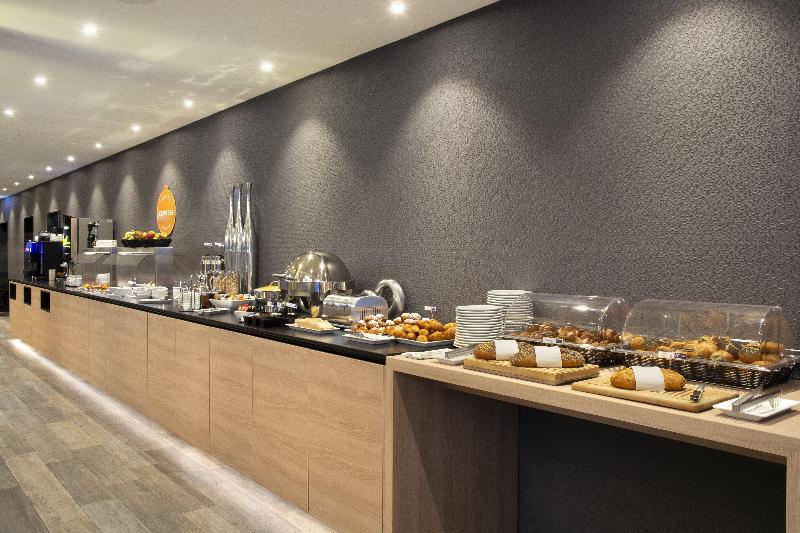 Holiday Inn Express Karlsruhe City Park - Restoran