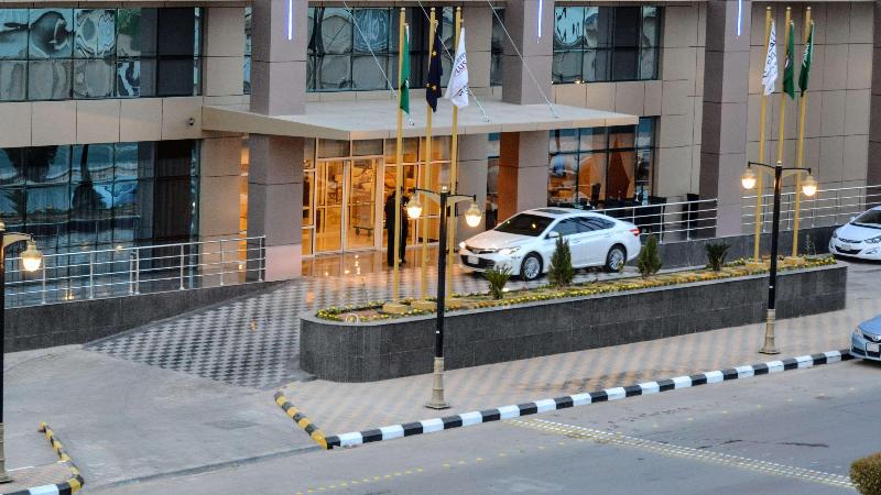 Best Western Plus Buraidah - Restoran
