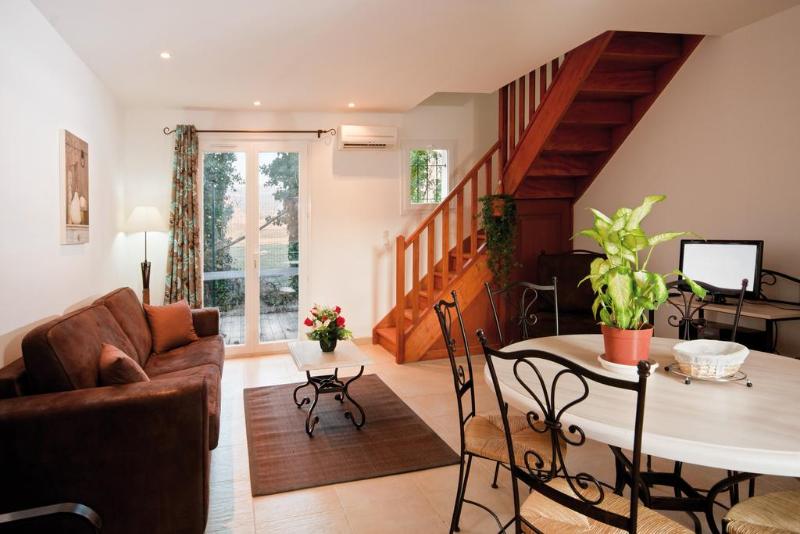 Residence Lagrange Vacances L'Oustau de Sorgue - Oda