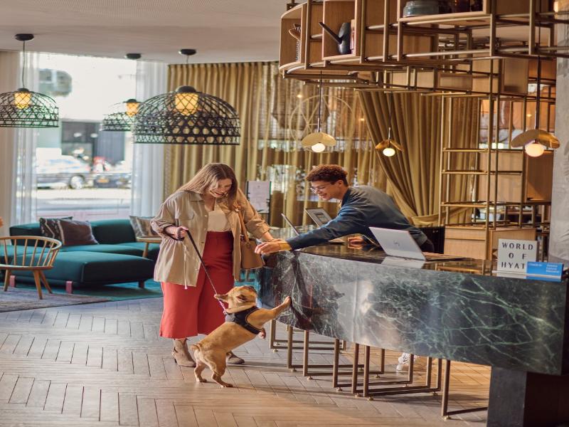 Hyatt Regency Amsterdam - Lobi
